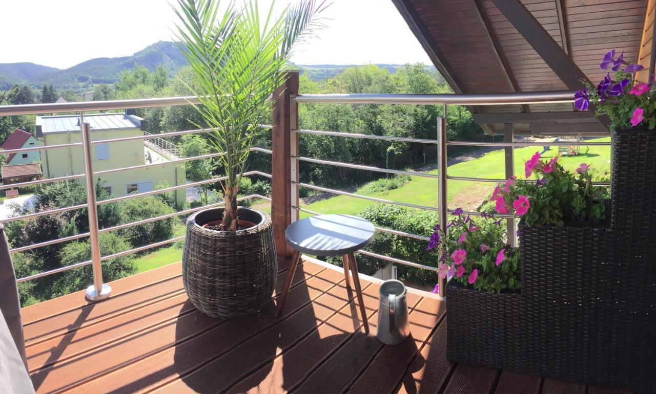 gemütliches Apartment mit Pool bei Jena Kahla  Exterior foto